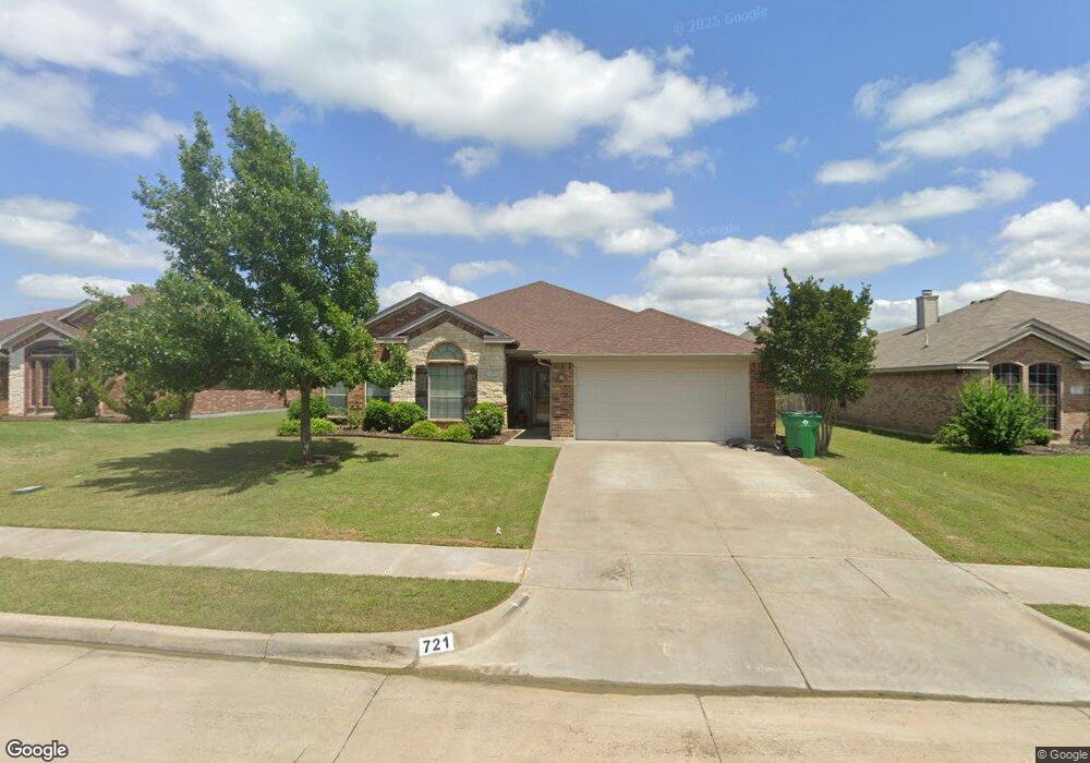 721 Alexandria Ln, Joshua, TX 76058 - photo 1