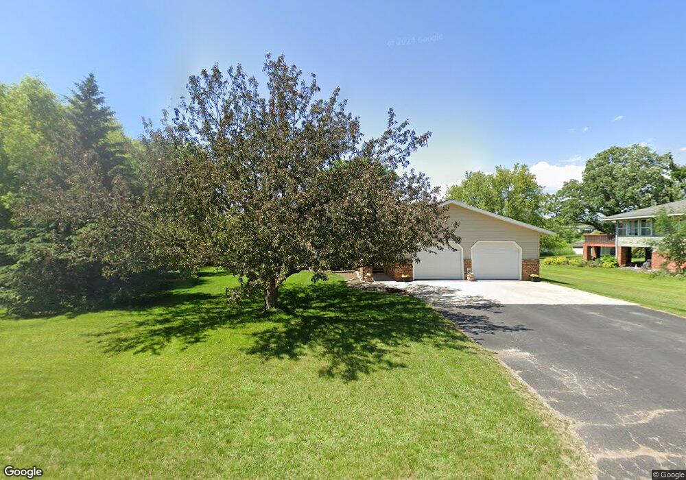 1400 Lakeside Dr, Alexandria, MN 56308 - photo 1