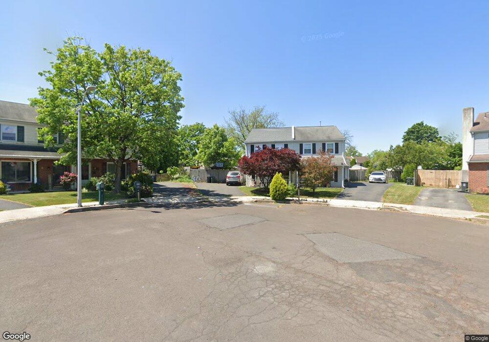 8 Whittier Ct, Quakertown, PA 18951 - photo 1