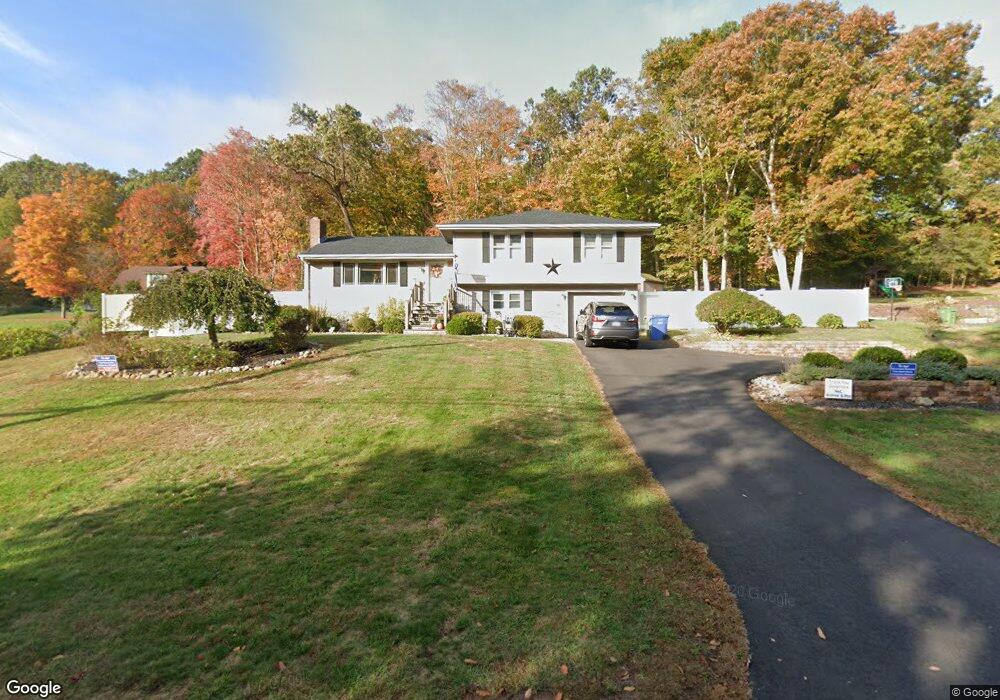 98 Field Rd, Cromwell, CT 06416 - photo 1