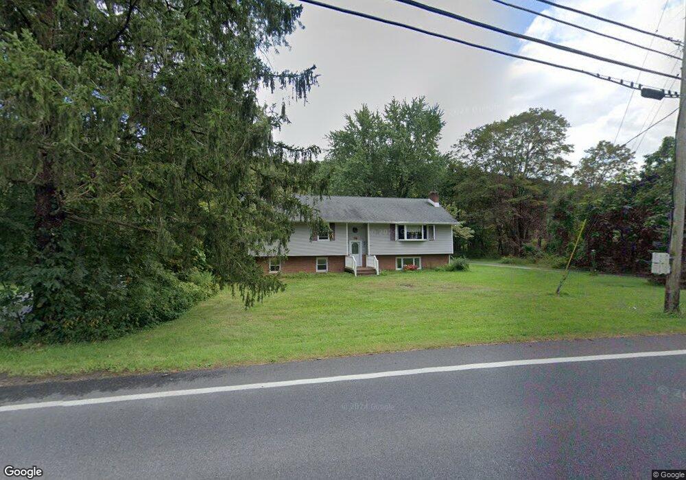 184 Vineyard Ave unit 186, Highland, NY 12528 - photo 1