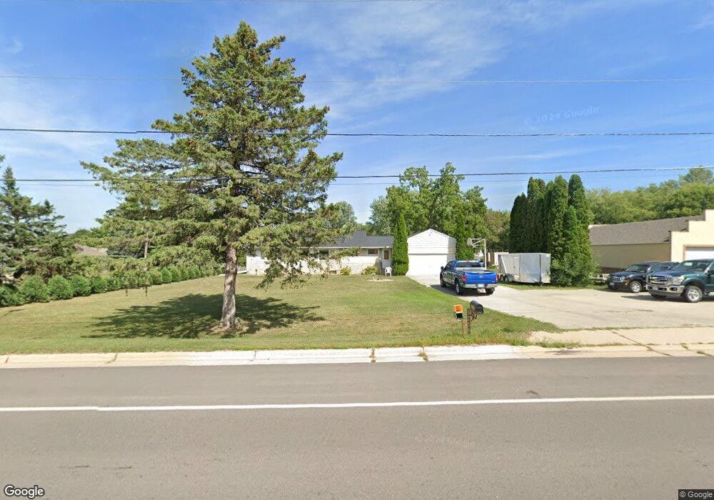 2309 12th St SW, Austin, MN 55912 - photo 1