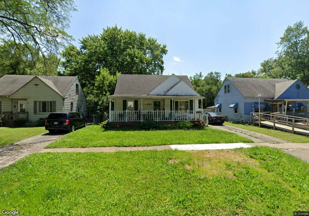 1713 Crestbrook Ln, Flint, MI 48507 - photo 1