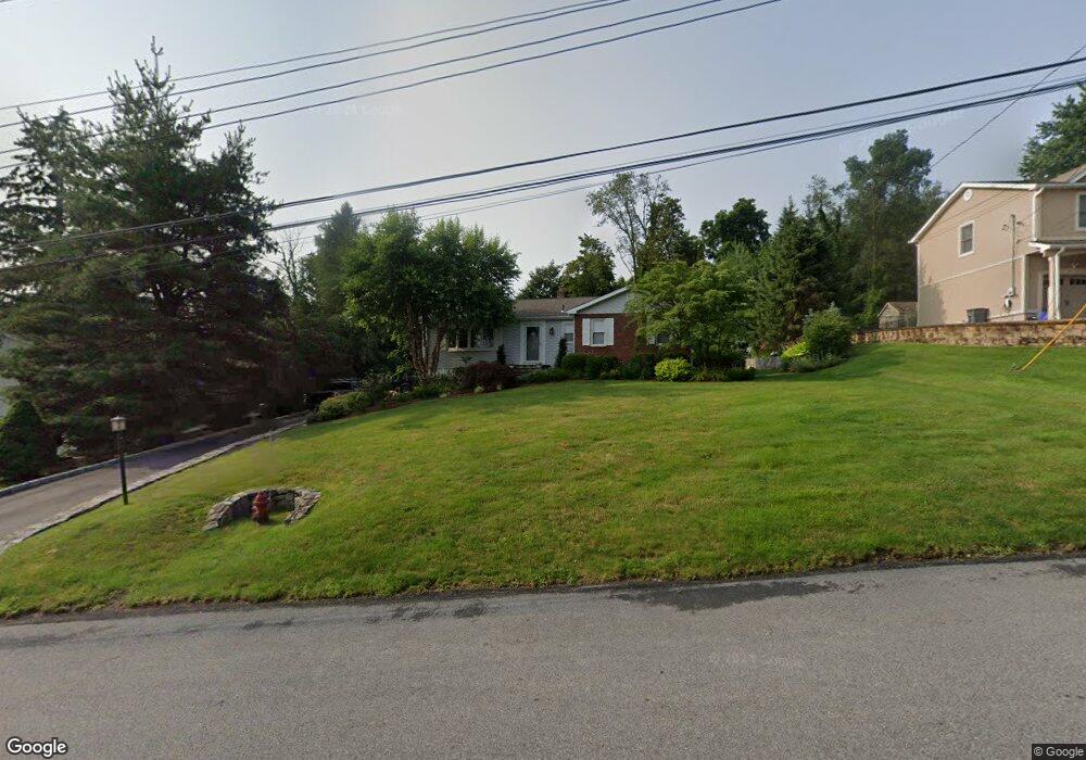 437 Bonnie Ct, Yorktown Heights, NY 10598 - photo 1