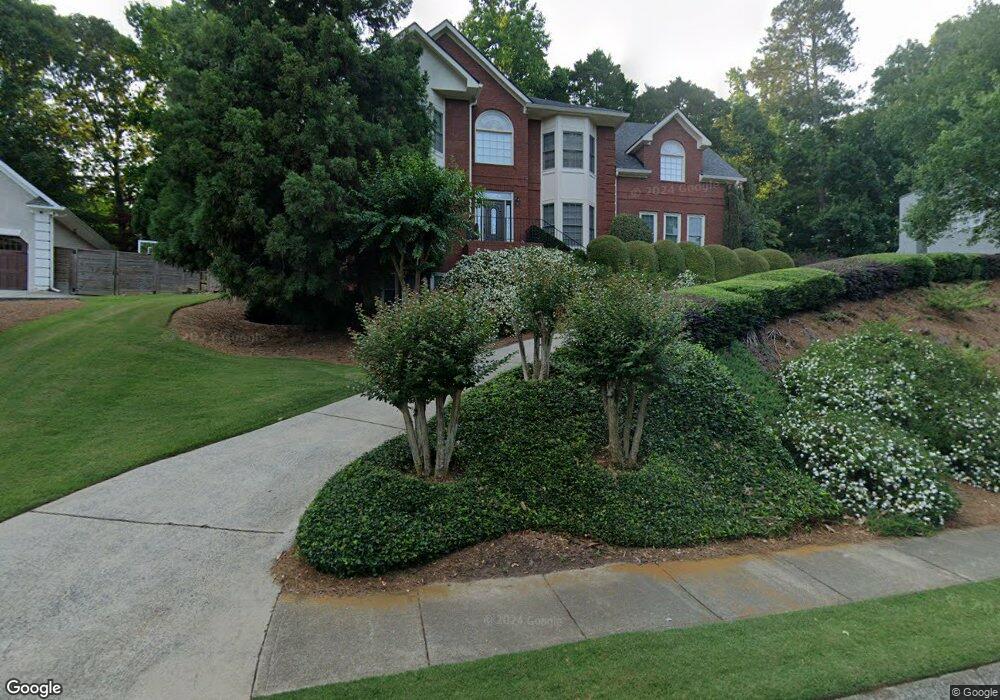 2913 Mountain Trace NE, Roswell, GA 30075 - photo 1