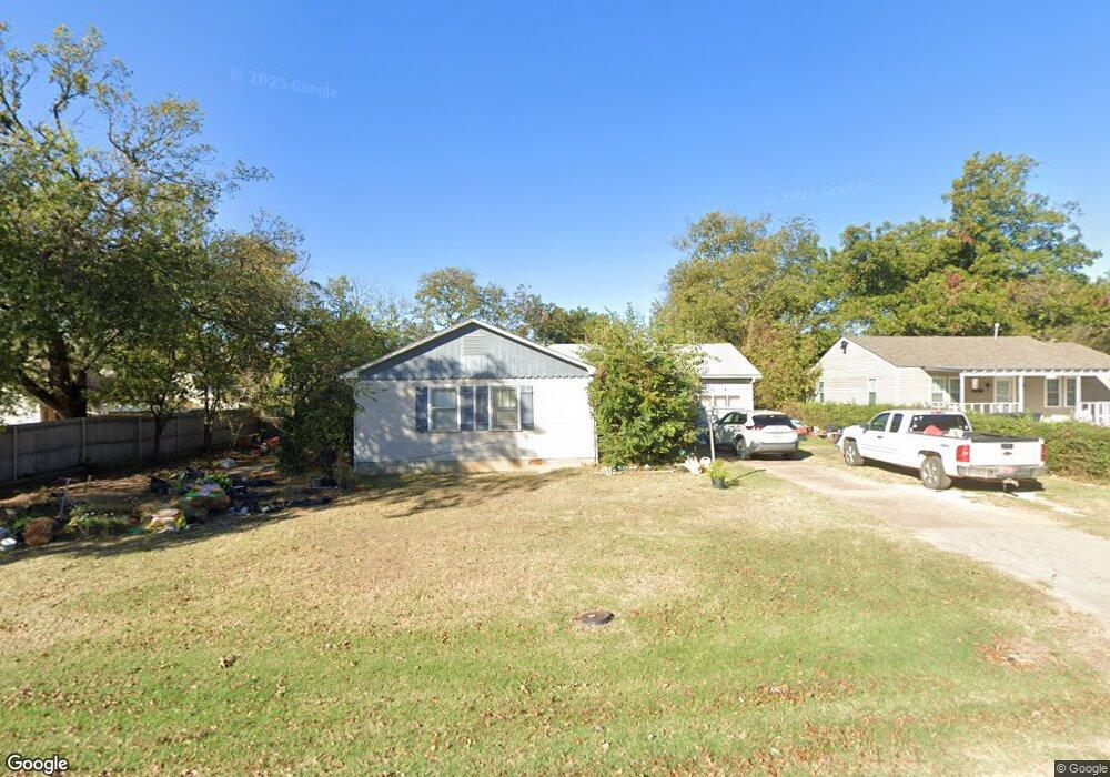 1920 N Bell Ave, Shawnee, OK 74804 - photo 1