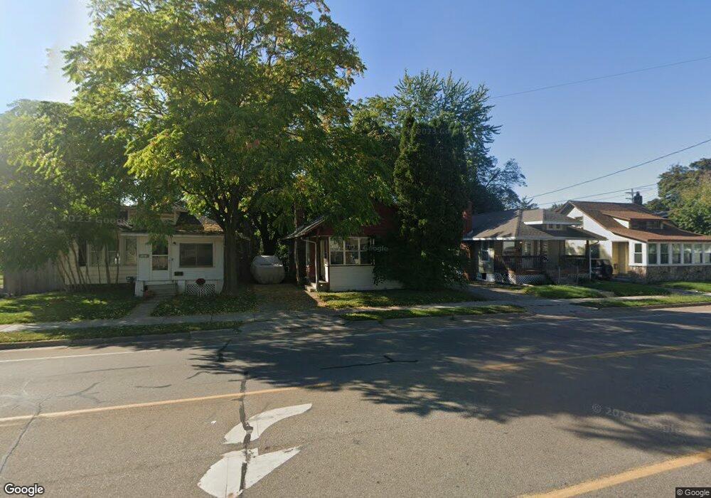 1129 N Mlk Blvd, Lansing, MI 48915 - photo 1