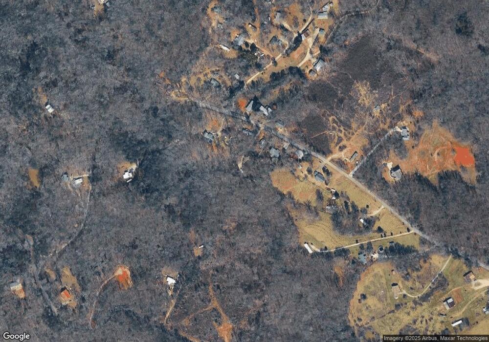 450 Homer Stephens Rd, Cornelia, GA 30531 - photo 1