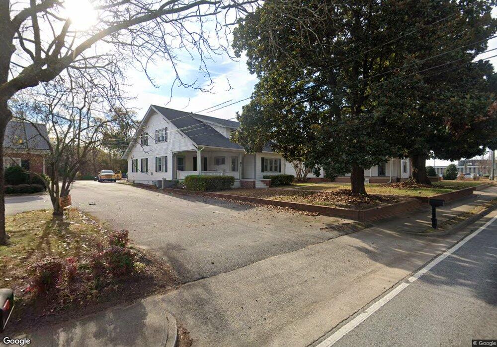 121 N Broad St, Winder, GA 30680 - photo 1