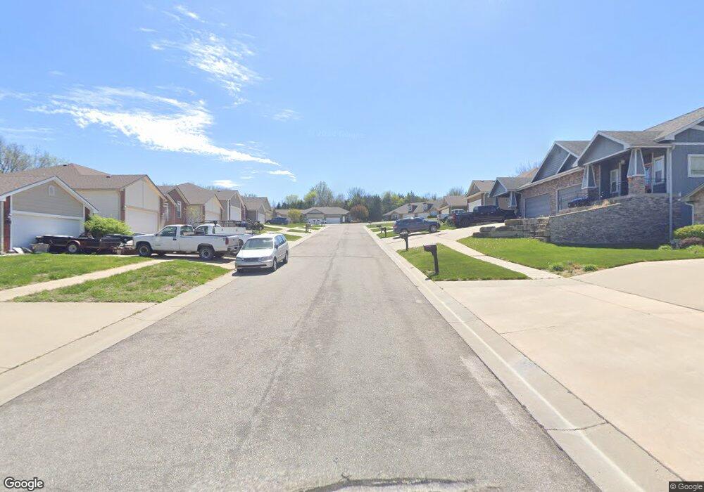 Site 7 SW Red Oaks Ct, Topeka, KS 66615 - photo 1
