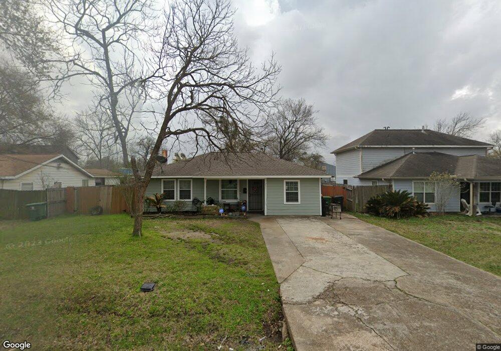 236 Dorchester St, Houston, TX 77022 - photo 1