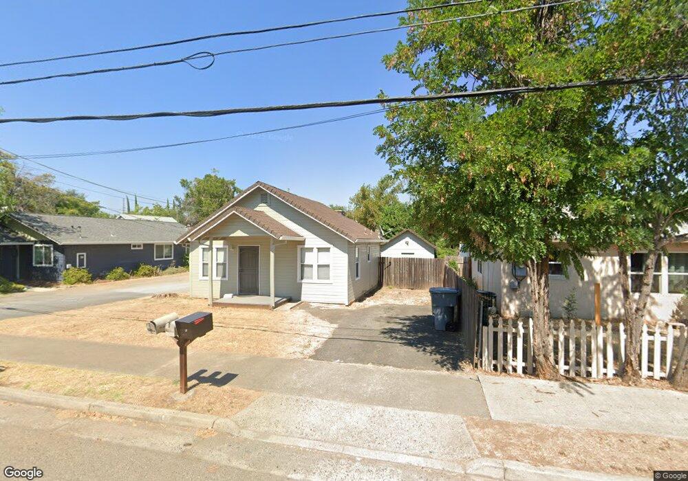 1566 Willis St, Redding, CA 96001 - photo 1