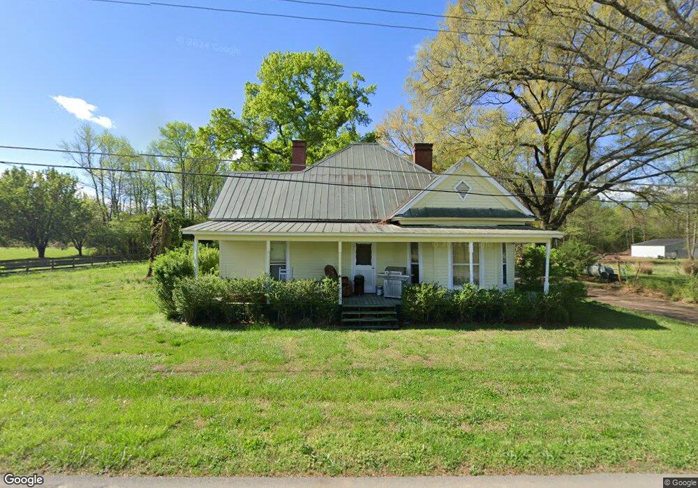 624 Liberty Rd SW, Calhoun, GA 30701 - photo 1