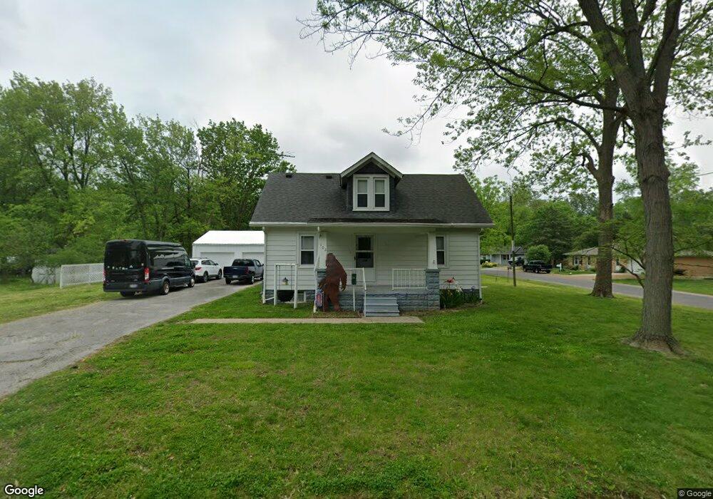 102 N Vine St, Freeburg, IL 62243 - photo 1