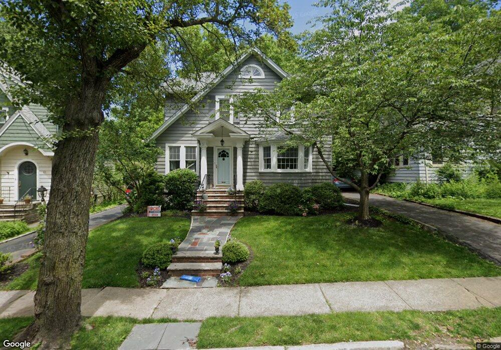 55 S Pierson Rd, Maplewood, NJ 07040 - photo 1