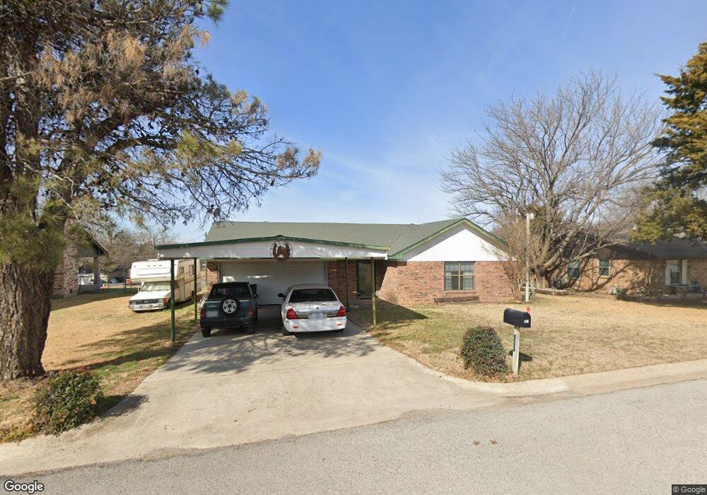 200 S Sendero Dr, Decatur, TX 76234 - photo 1