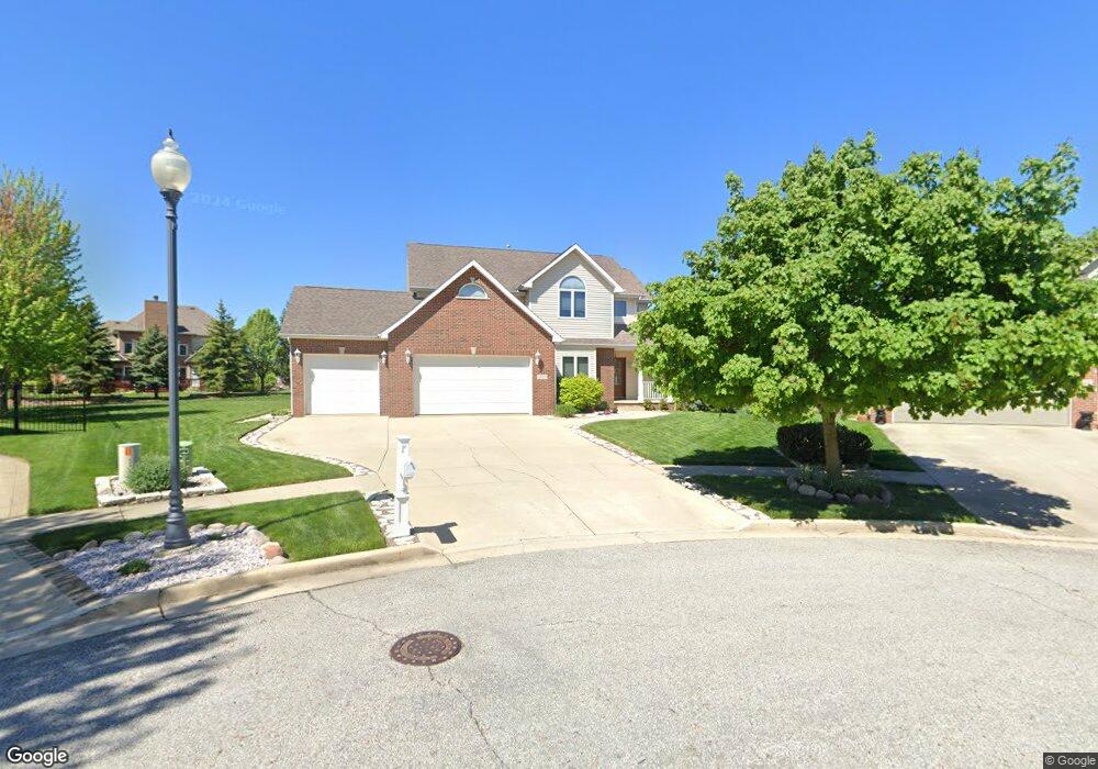 812 James Ct, Crown Point, IN 46307 - photo 1