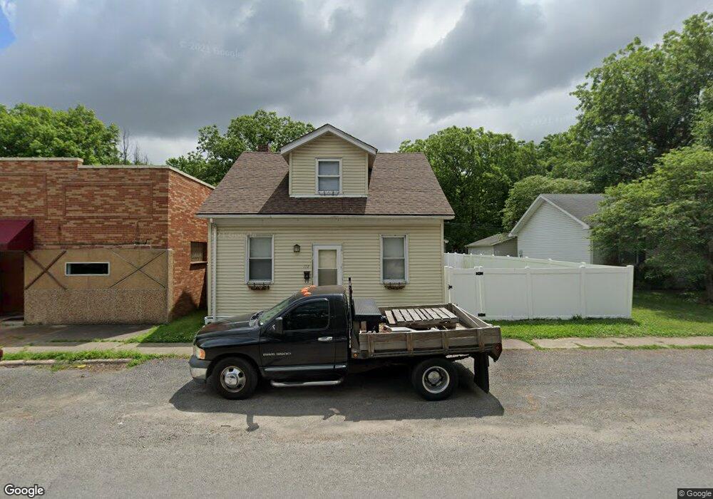 112 N Main St, Freeburg, IL 62243 - photo 1