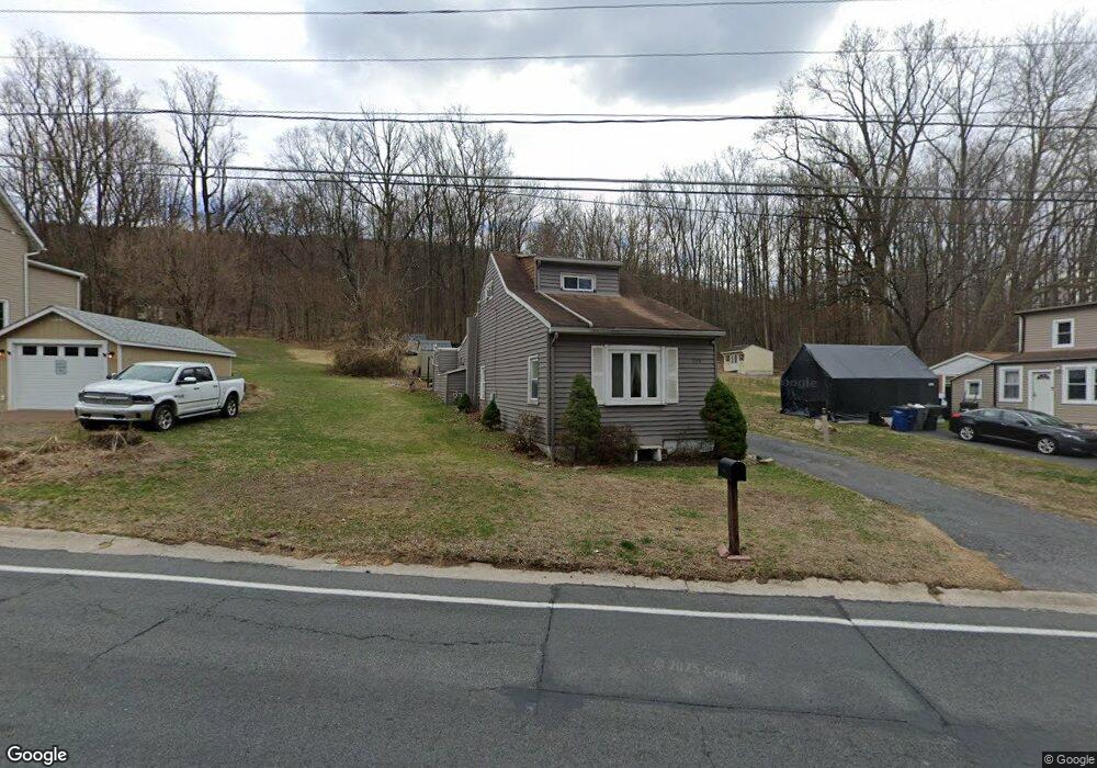 930 Butter Ln, Reading, PA 19606 - photo 1