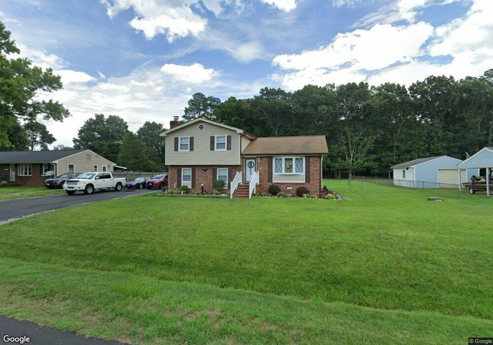 11905 Chadwick Ln, Petersburg, VA 23805 - photo 1