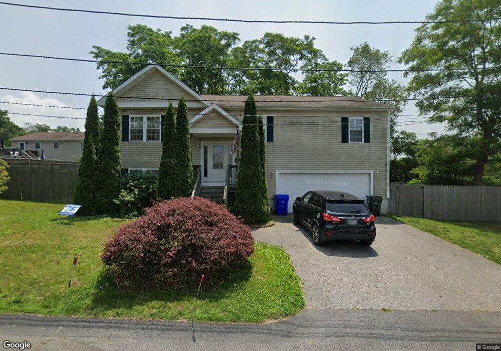 7 Woburn St, Bristol, RI 02809 - photo 1