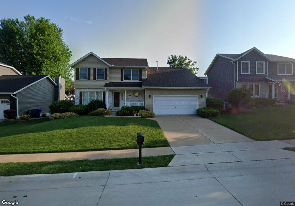 1538 W 49th St, Davenport, IA 52806 - photo 1