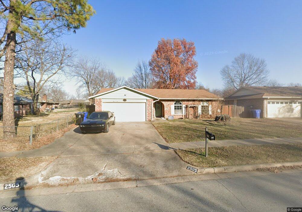 2505 S Walnut Ave, Broken Arrow, OK 74012 - photo 1