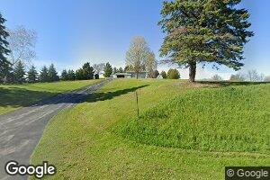 6878 Mohawk Rd, Allenton, WI 53002