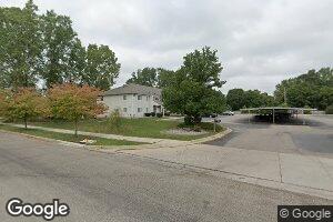 2115 E Provincial House Dr, Lansing, MI 48910