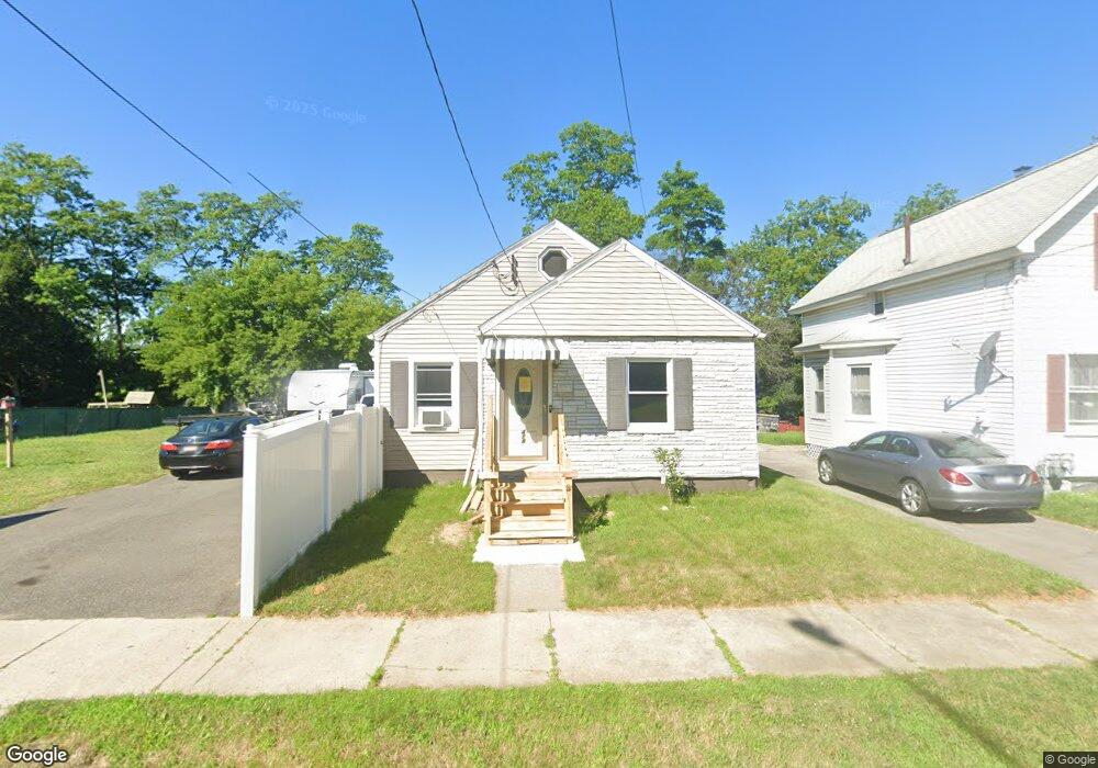 418 Twelfth St, Schenectady, NY 12306 - photo 1