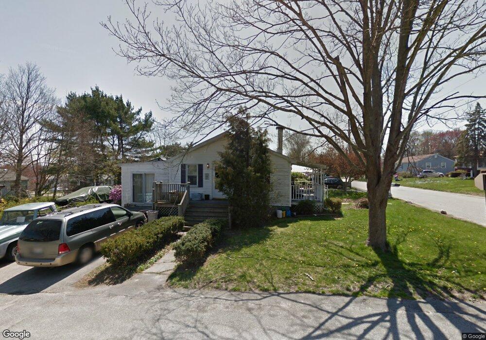 22 Violet Ct, Bristol, RI 02809 - photo 1