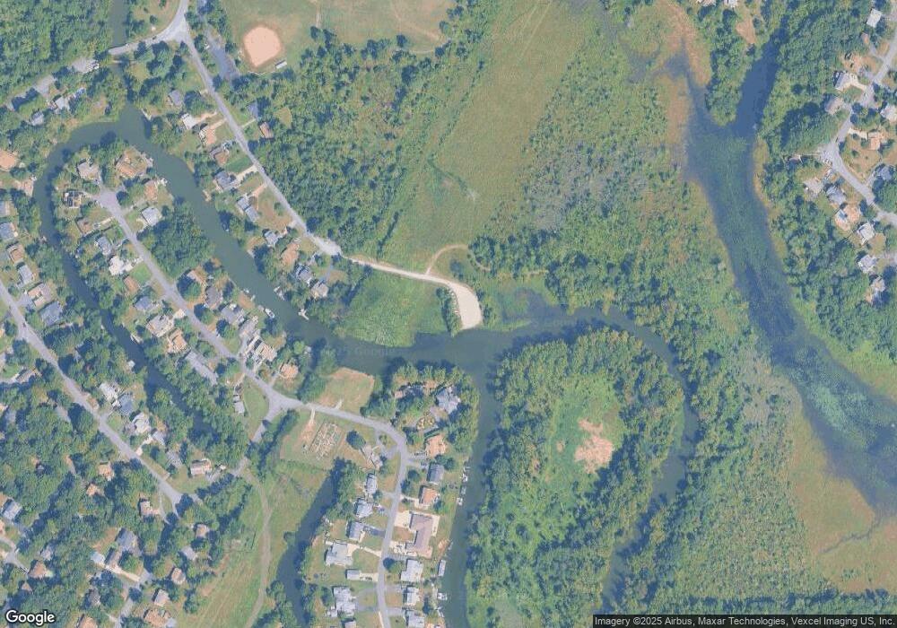 2045 Delaware Dr, Stafford, VA 22554 - photo 1