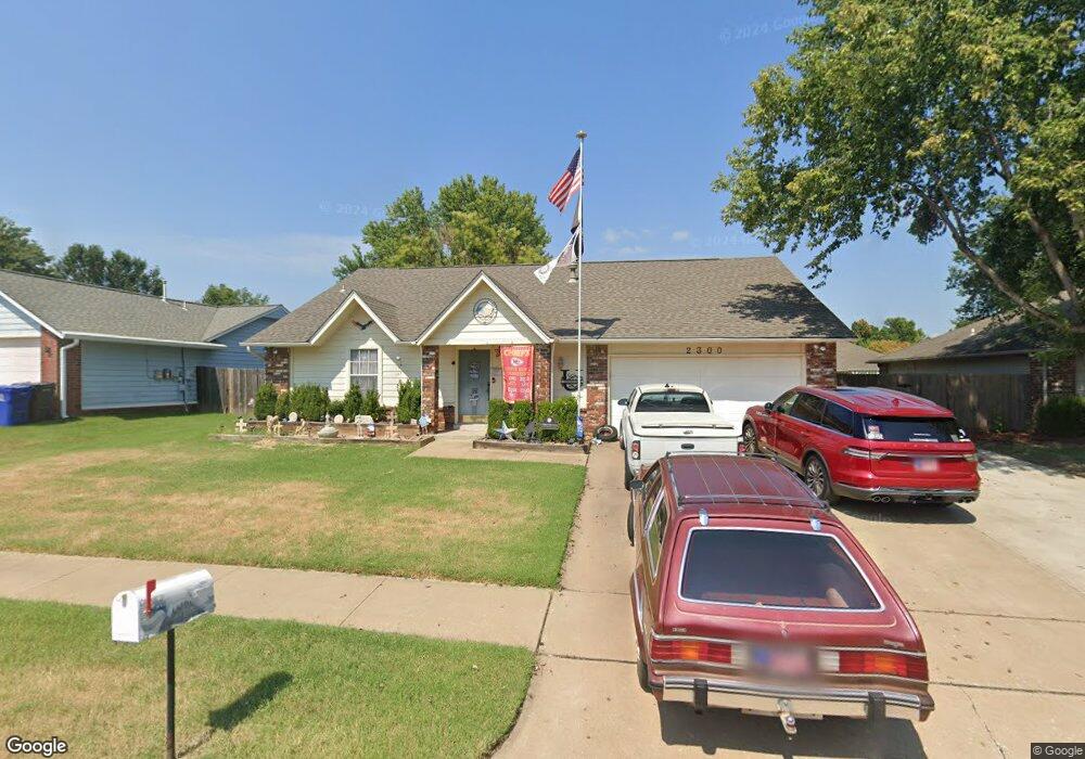 2300 W Natchez St, Broken Arrow, OK 74011 - photo 1