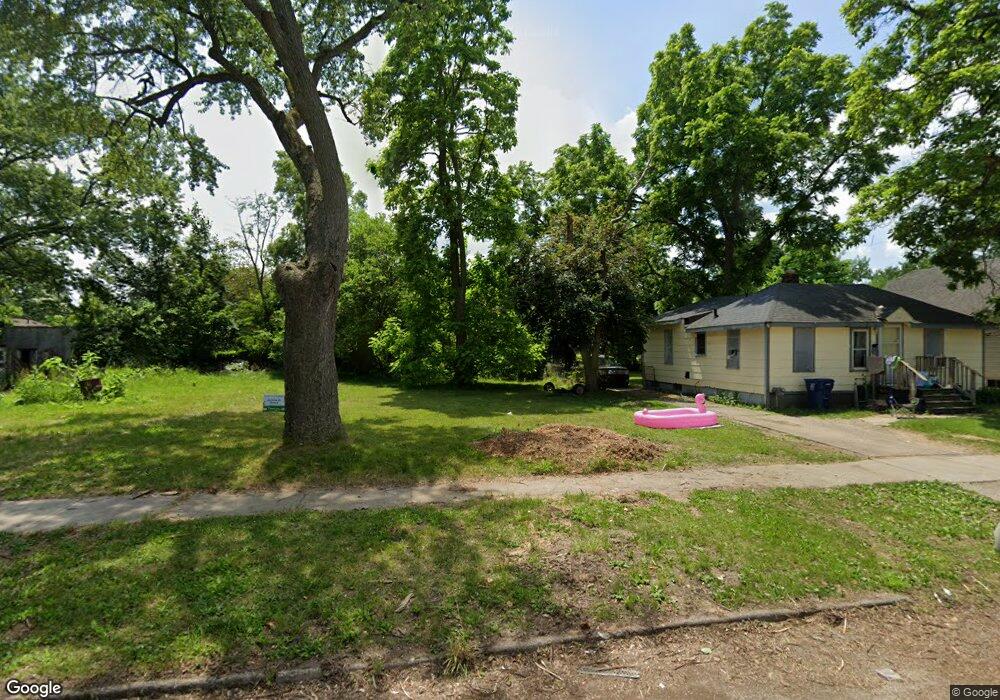 1718 Arizona Ave, Flint, MI 48506 - photo 1