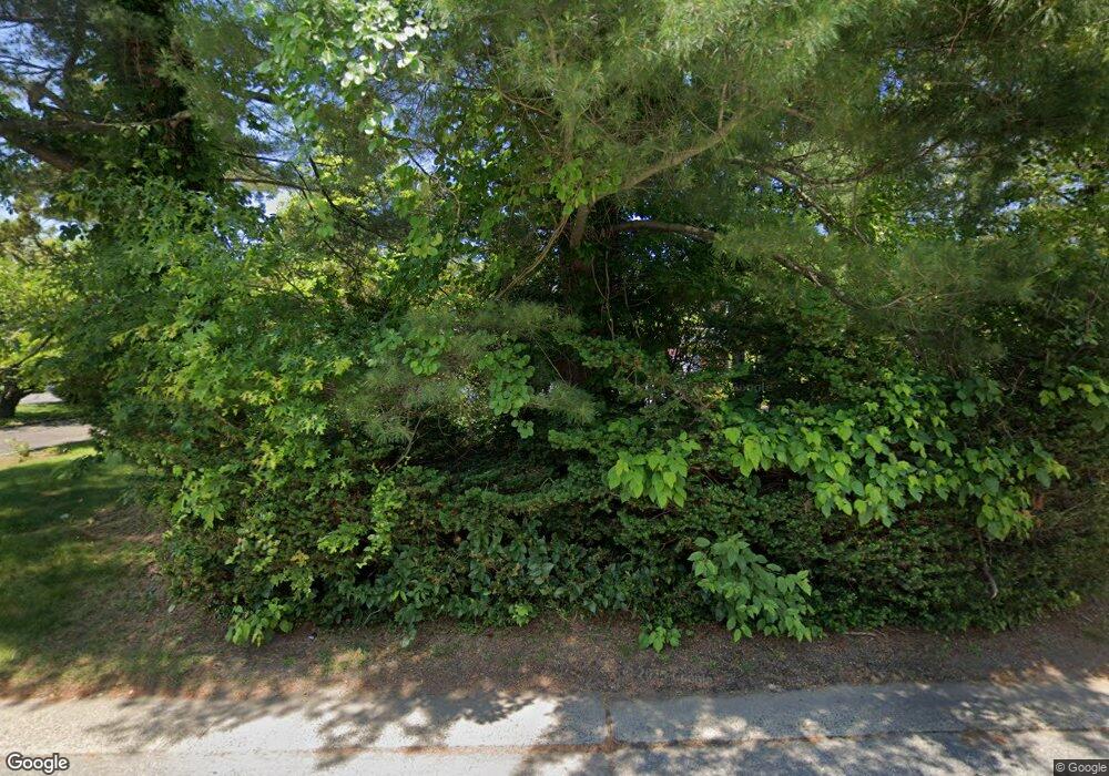 16 Linden Ln, Old Westbury, NY 11568 - photo 1