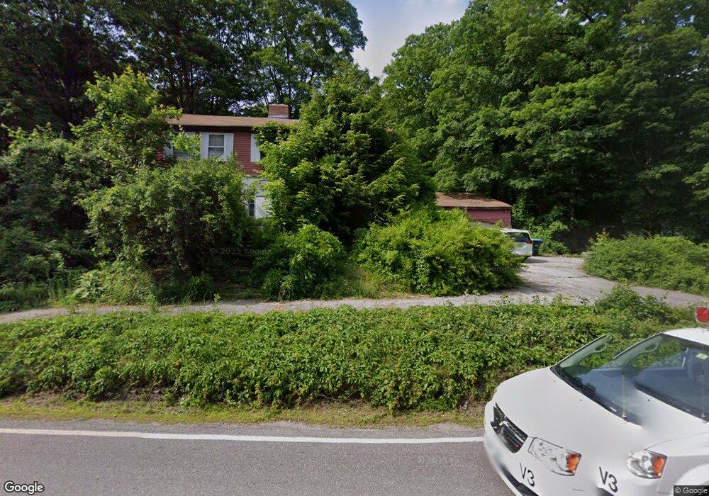 292 Hampstead Rd, Derry, NH 03038 - photo 1