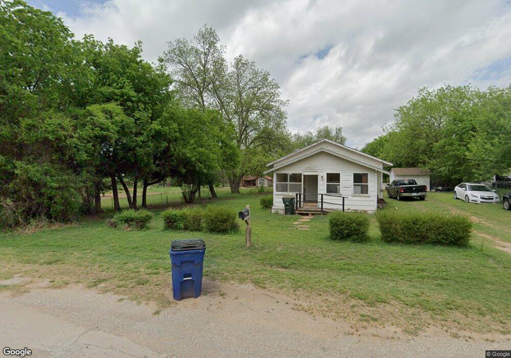 317 317 Howard St, Duncan, OK 73533 - photo 1