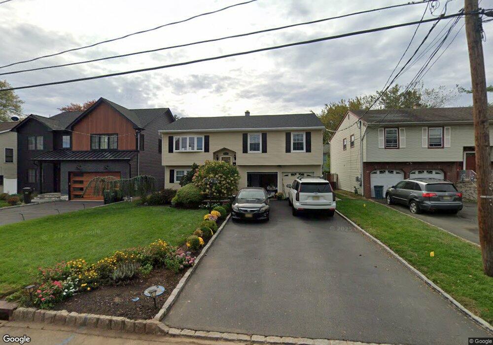 214 Pinehurst Ave, Scotch Plains, NJ 07076 - photo 1