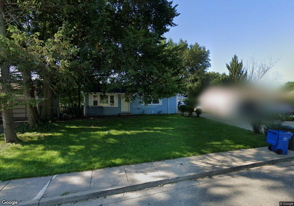 209 Granada Rd, Carpentersville, IL 60110 - photo 1