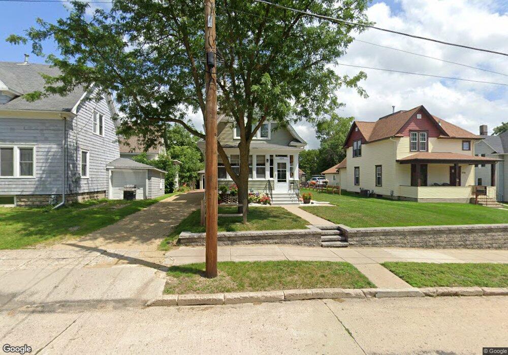 520 Green Ave, Albert Lea, MN 56007 - photo 1
