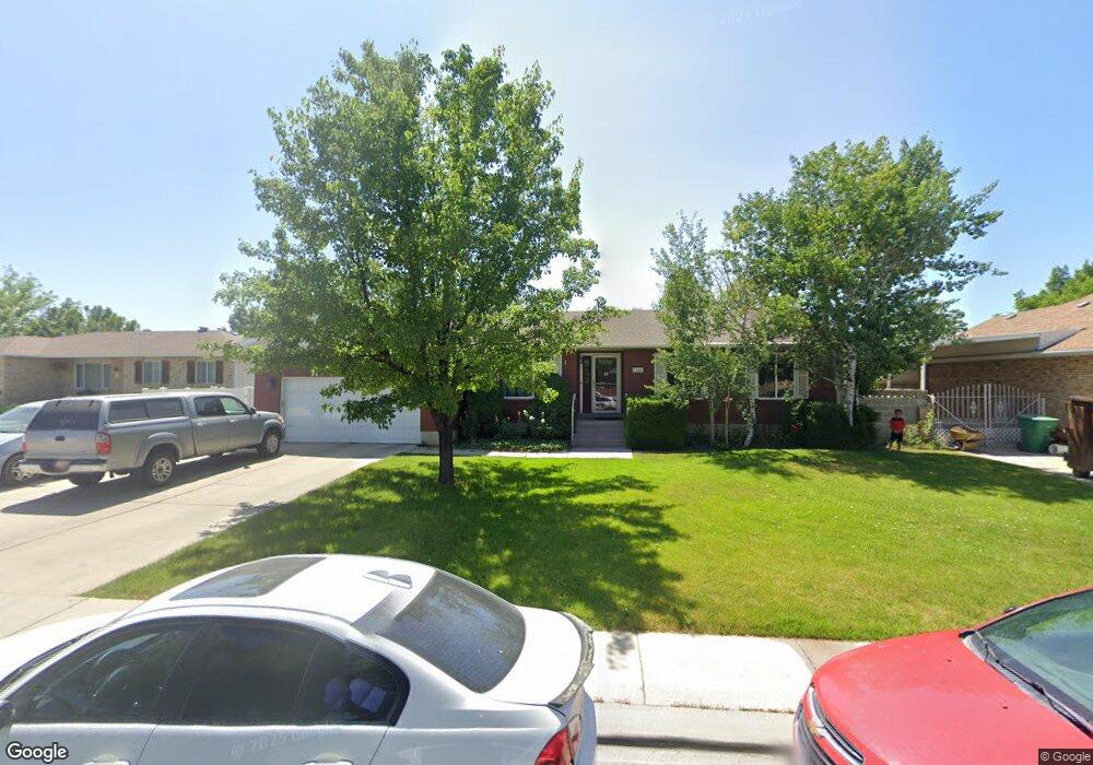 7266 S 2530 W, West Jordan, UT 84084 - photo 1