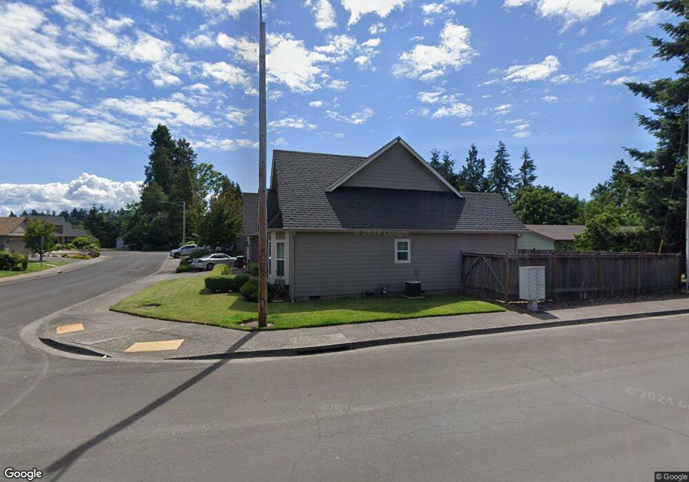 717 Aspen St, Springfield, OR 97477 - photo 1
