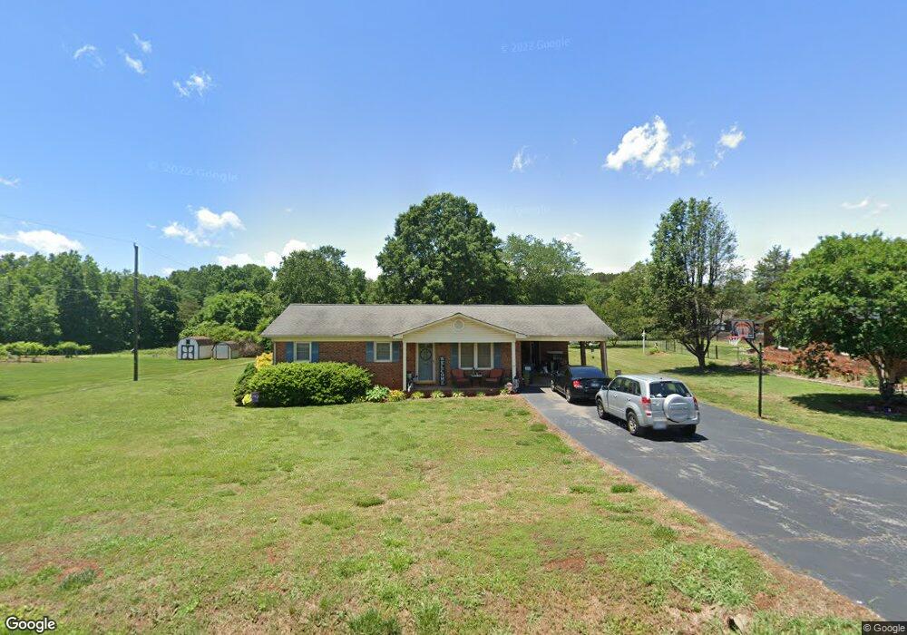 143 Devon Ln, Statesville, NC 28625 - photo 1