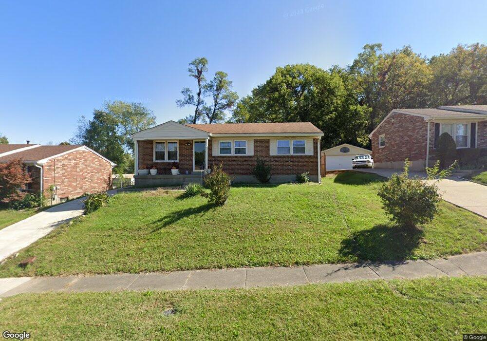 9205 Lantana Dr, Louisville, KY 40229 - photo 1