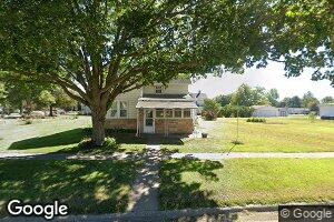 107 S 1st St, Alpha, IL 61413