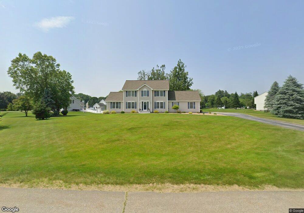 56 Naticook Ave, Litchfield, NH 03052 - photo 1