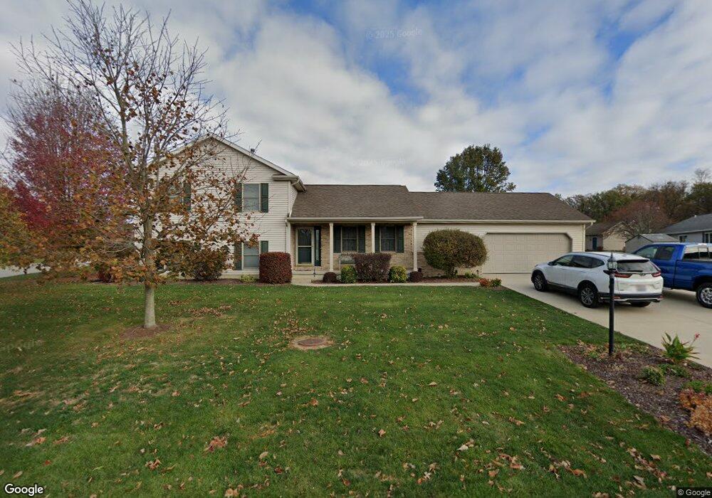 706 Woodridge Dr, Cridersville, OH 45806 - photo 1