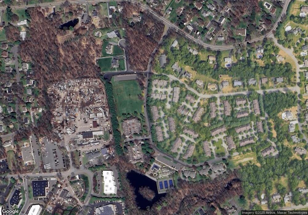 148 Emerson Ct, Mahwah, NJ 07430 - photo 1