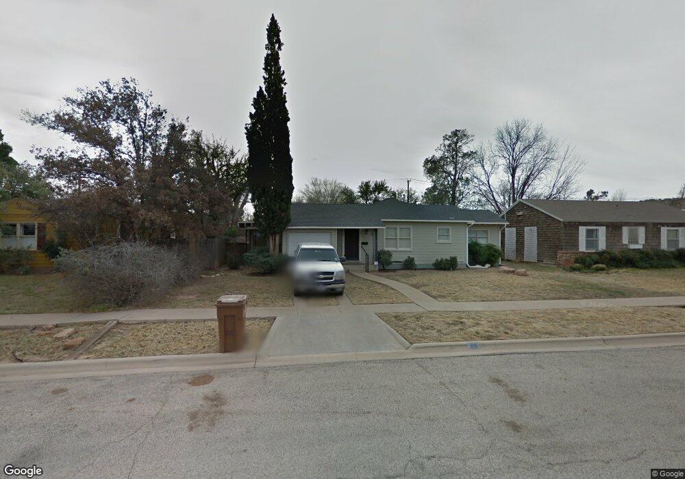 815 W 18th St, Big Spring, TX 79720 - photo 1