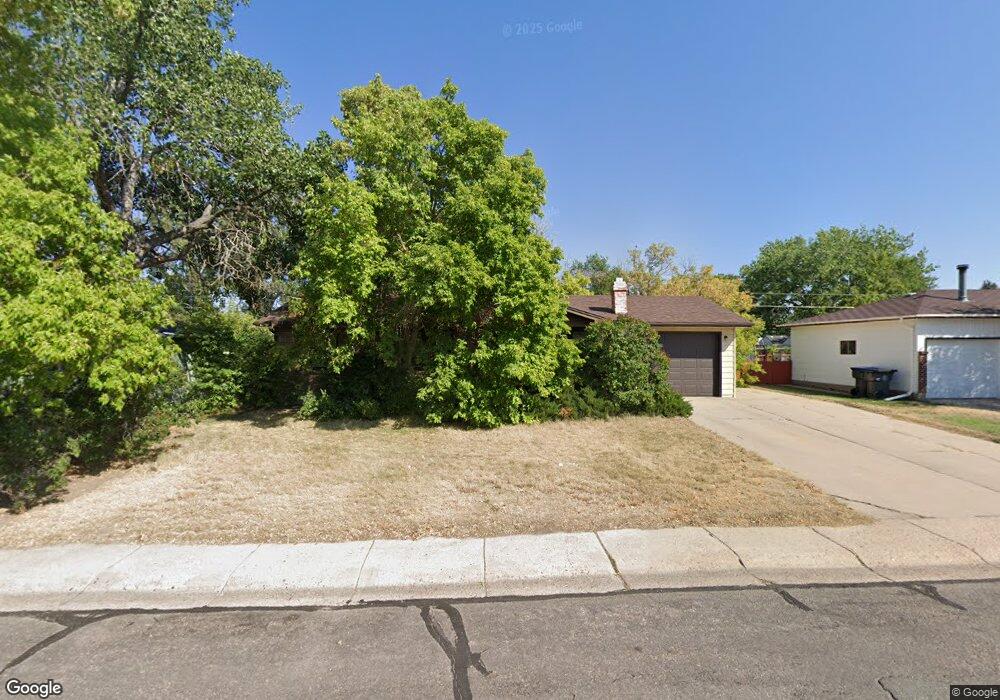 921 Sun Valley Dr, Cheyenne, WY 82001 - photo 1